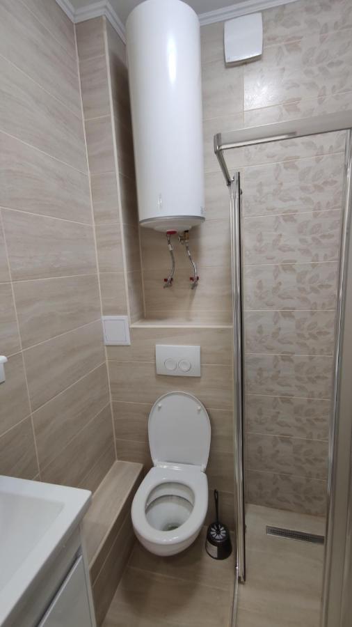 Rybalsky Studio Apartment Dnipro View Kiew Exterior foto